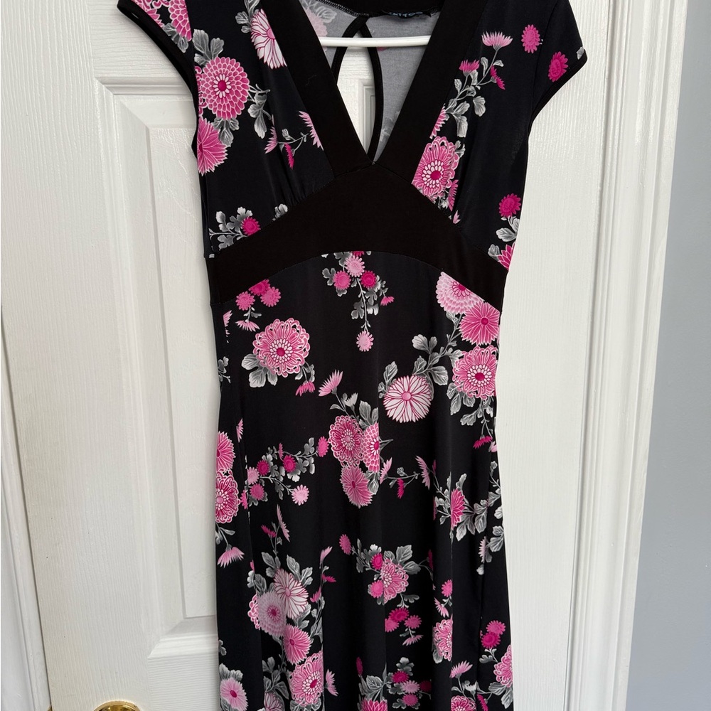 Floral Black and Pink Women's Dress